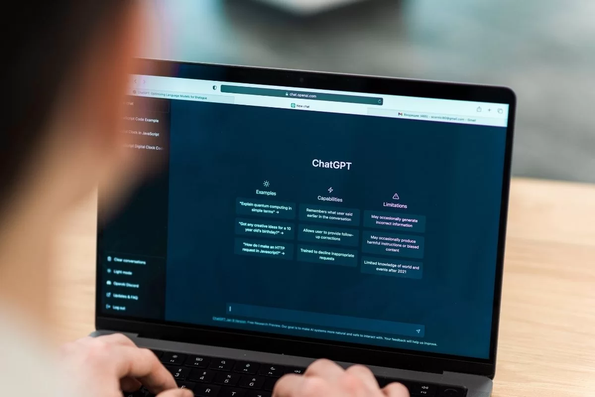 Check Out ChatGPT's New Voice Mode – Imitate Accents, Sing, and Pronounce Words Correctly